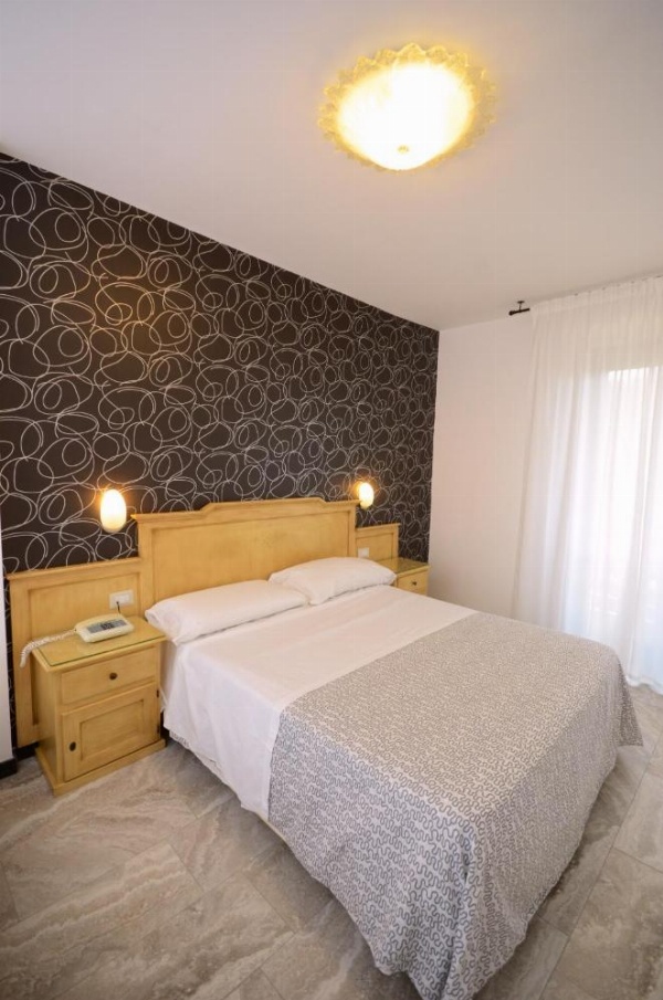 Hotel Clinton image 15